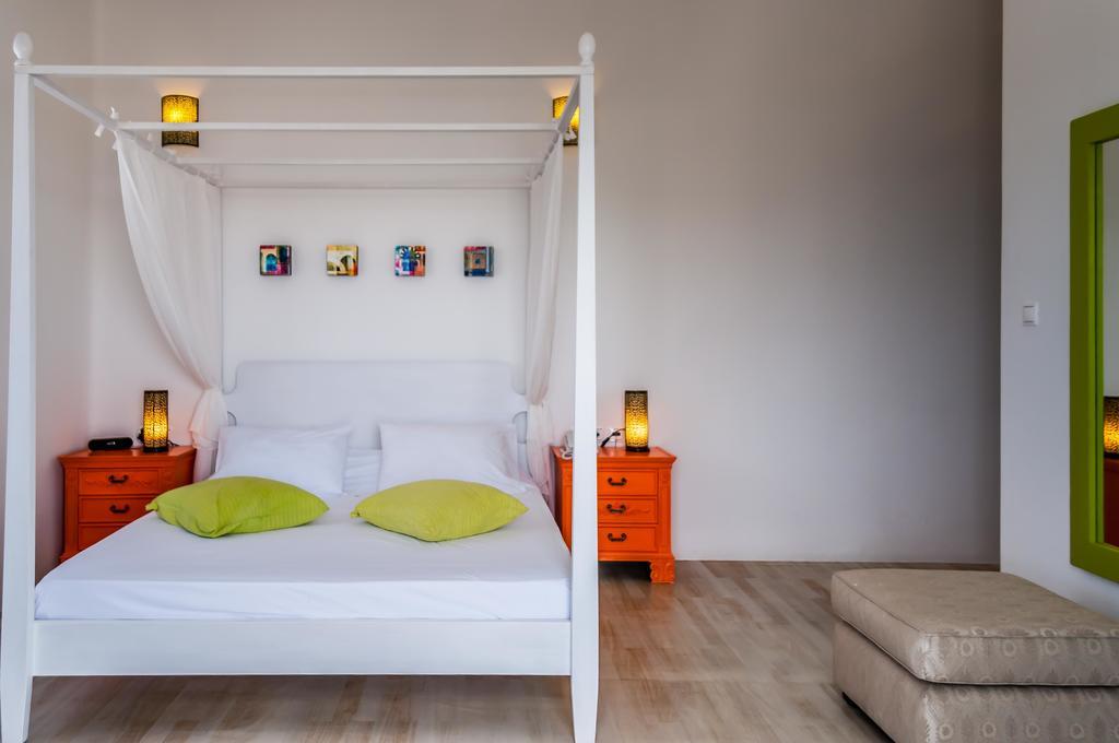 Eiriana Luxury Suites Plaka  Exterior foto